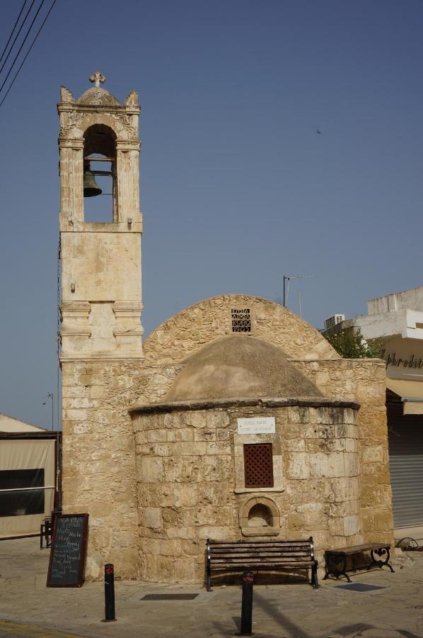 Palm Tree Oriental House And Homestay Polis Dış mekan fotoğraf